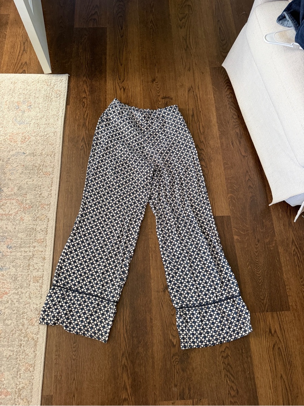 Zara Women’s Navy & White Patterned Wide-Leg Silky Pants
